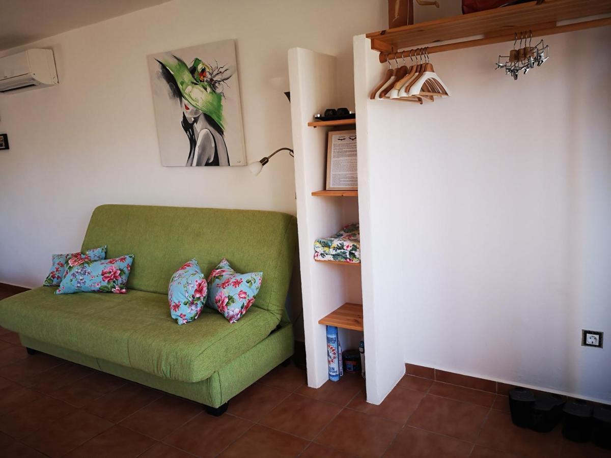 Casa Martinez & D'hotes A 3 Kms De Montserrat Valencia Privatunterkunft